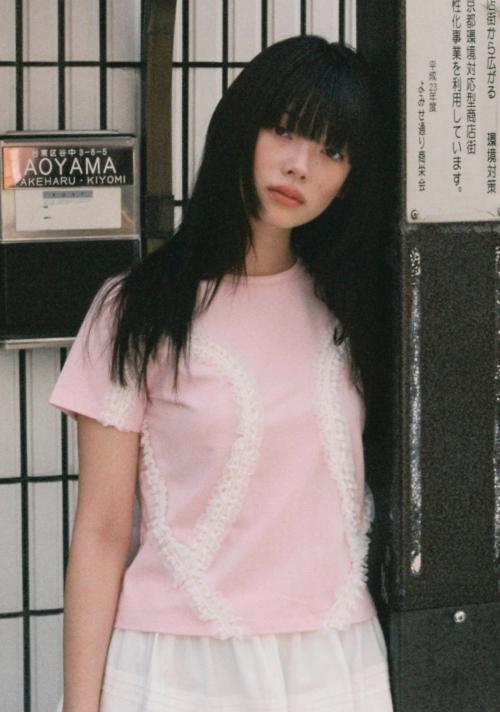 DOUBLE LACE CURVED RUFFLE T-SHIRTS _ PINK