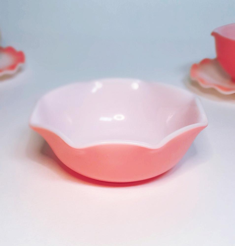 빈티지 헤이즐 아틀라스 크리놀린 리플 핑크 씨리얼볼