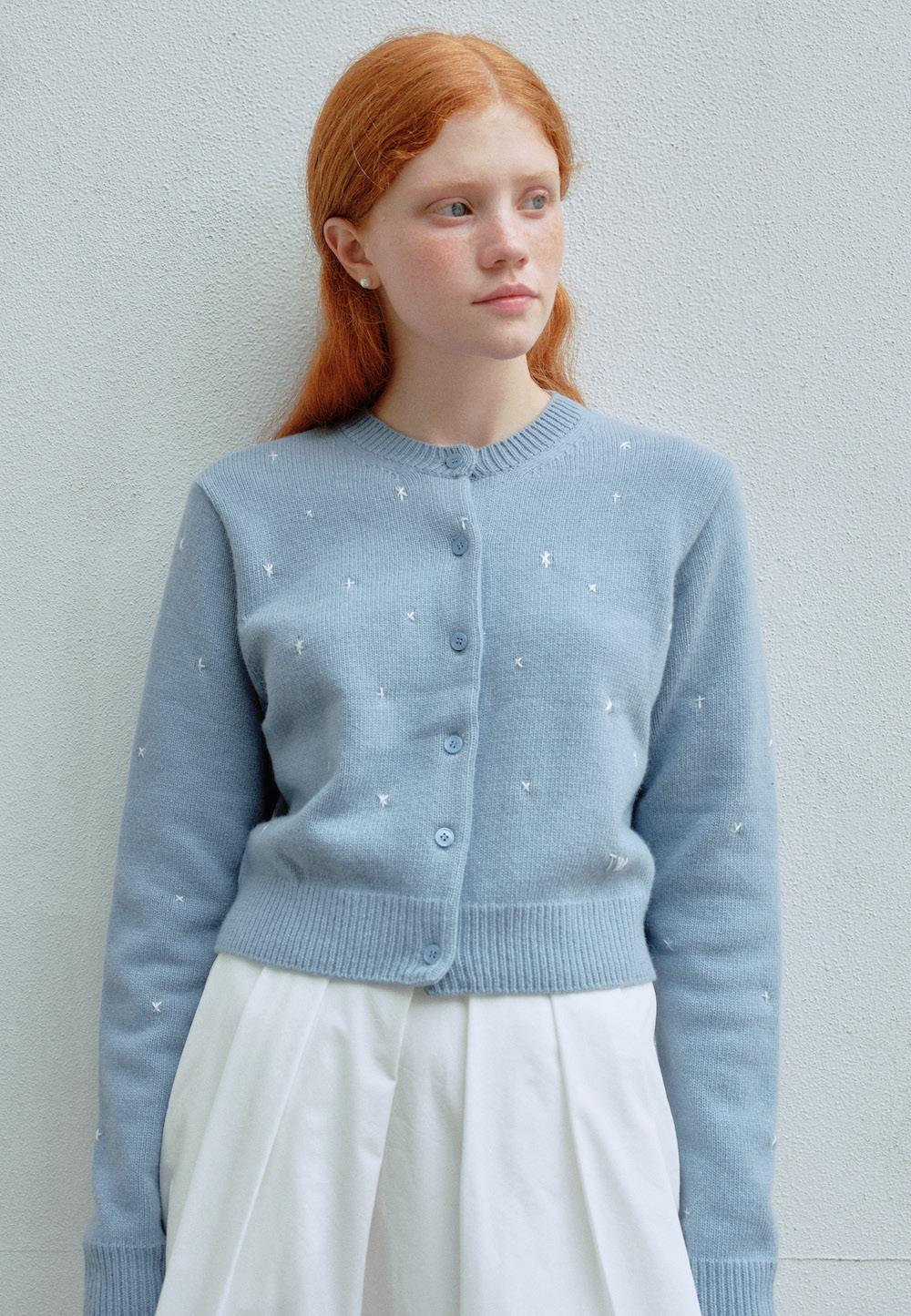 [9/18 순차배송] COSMOS CASHMERE CARDIGAN (SKY BLUE)