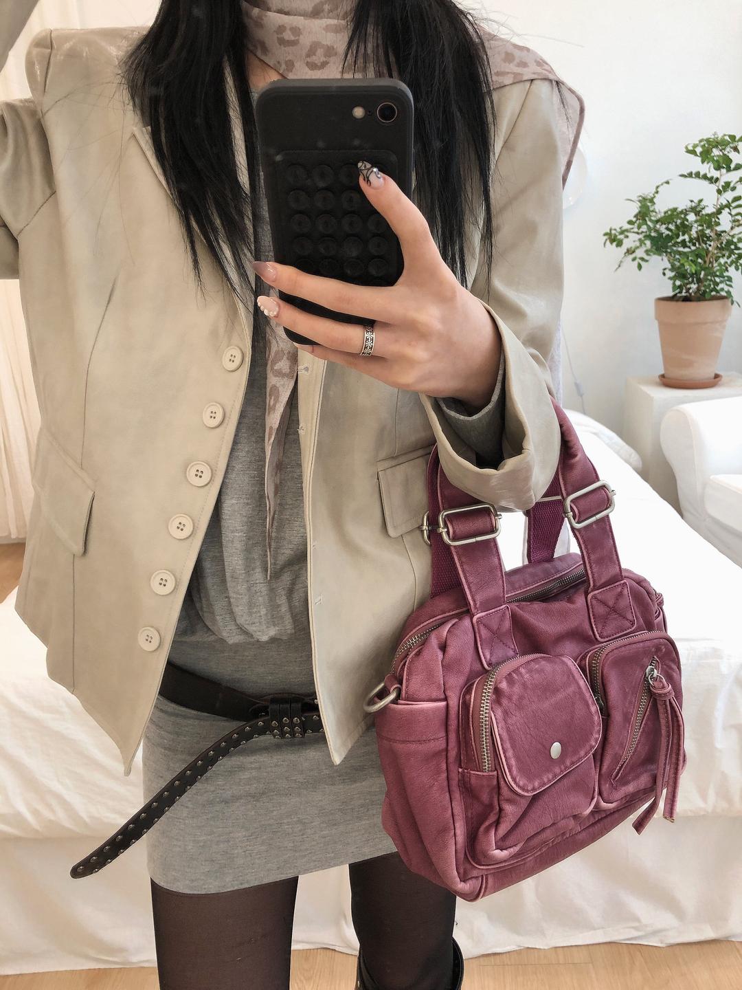 Gram leather jk