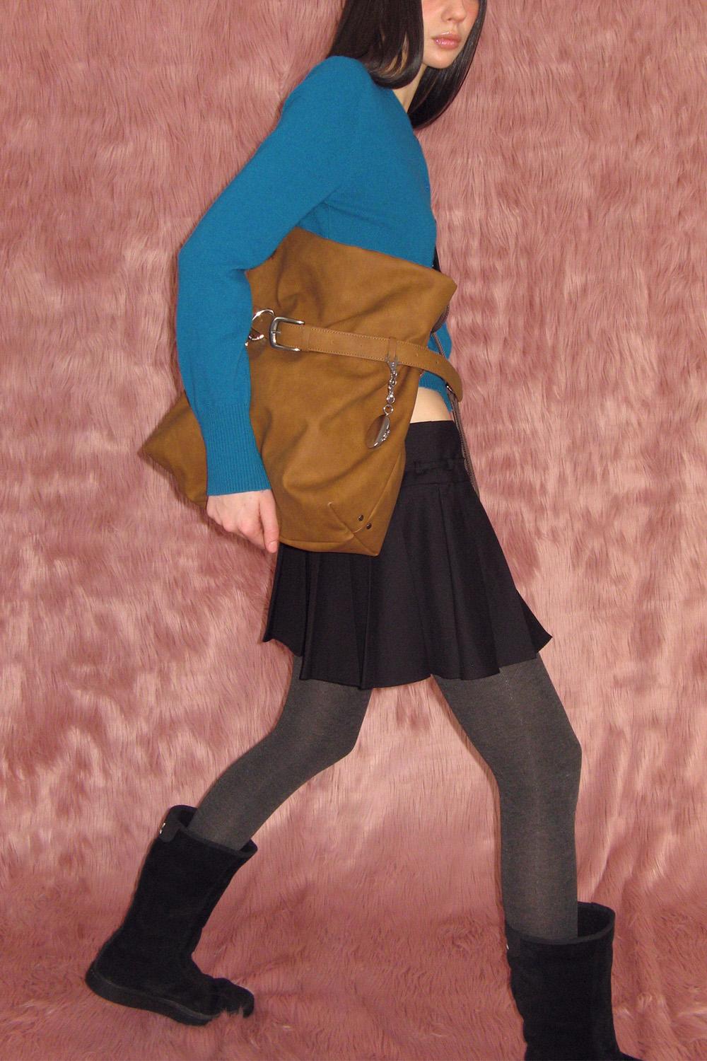 Rivet Belted Big Bag (BEIGE) [12/24 예약배송]