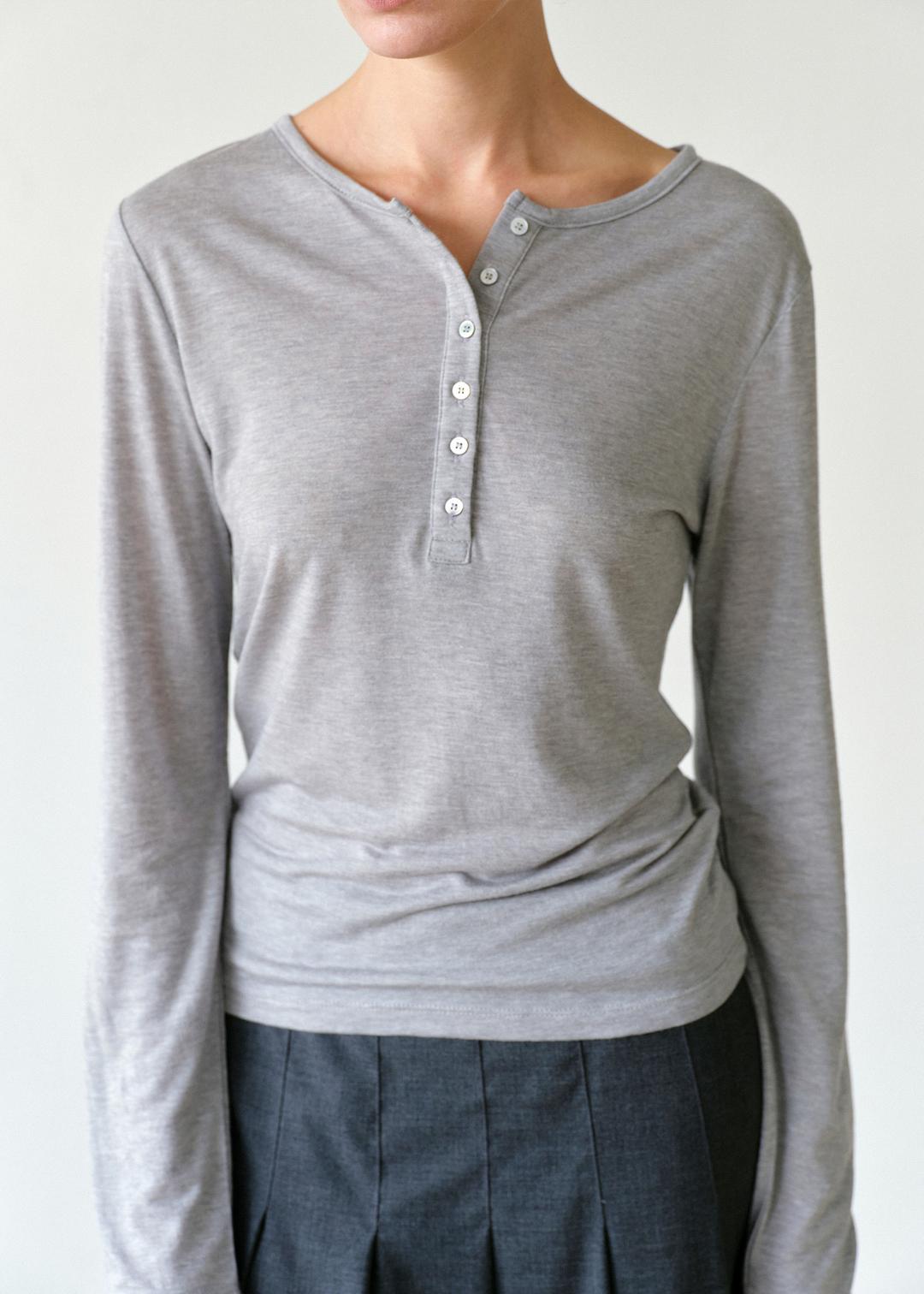 Henley Neck Long Sleeve in Gray