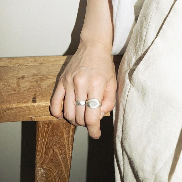 Ovi Ring
