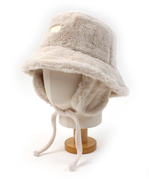 유니버셜 케미스트리(UNIVERSAL CHEMISTRY)  Ivory Fur Earflap Bucket Hat 귀달이모자 - 사이즈 & 후기 | 무신사