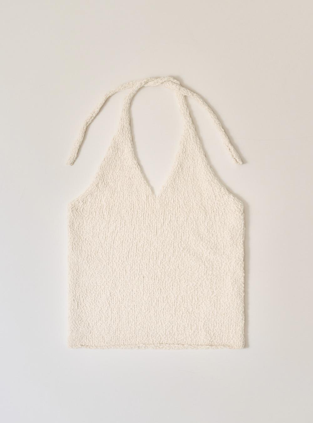 HOLTER-NECK KNIT
