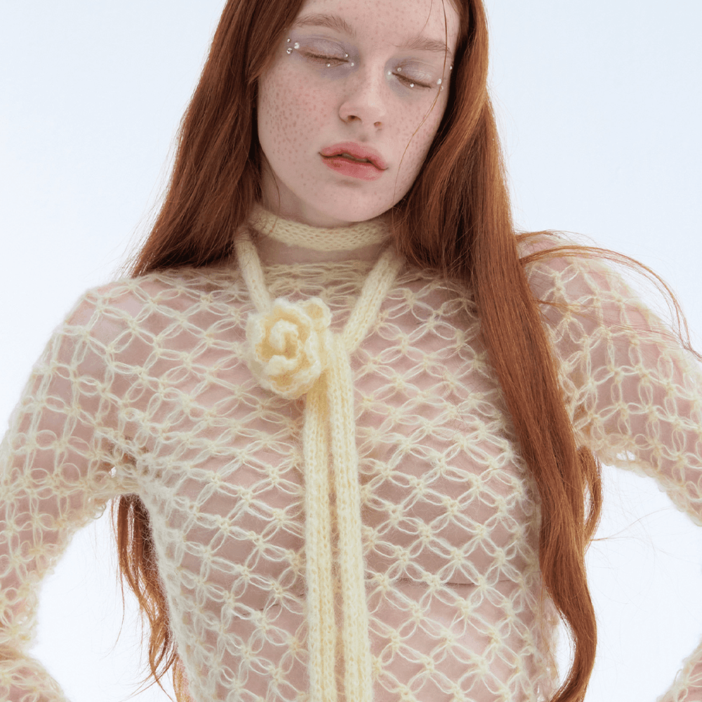 Mohair rose scarf (BUTTER)
