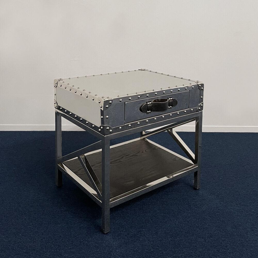 [사이드 테이블] HFT-23