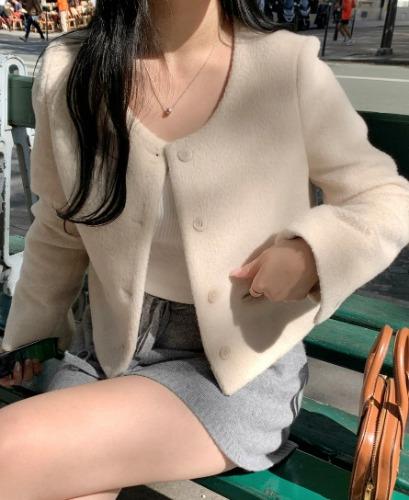 (made) pony wool jacket