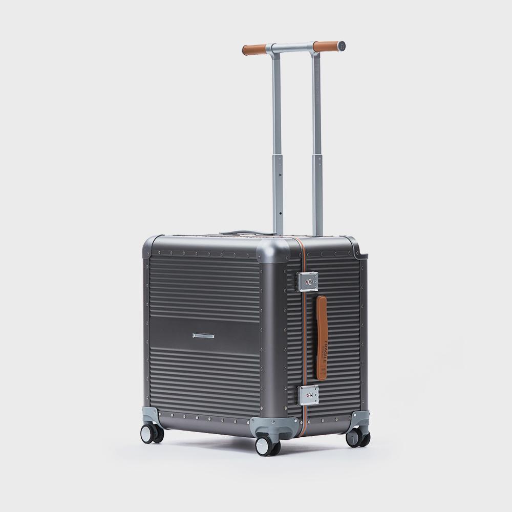 로우로우 R TRUNK 510 ALUMINIUM 24인치 SPACE GRAY