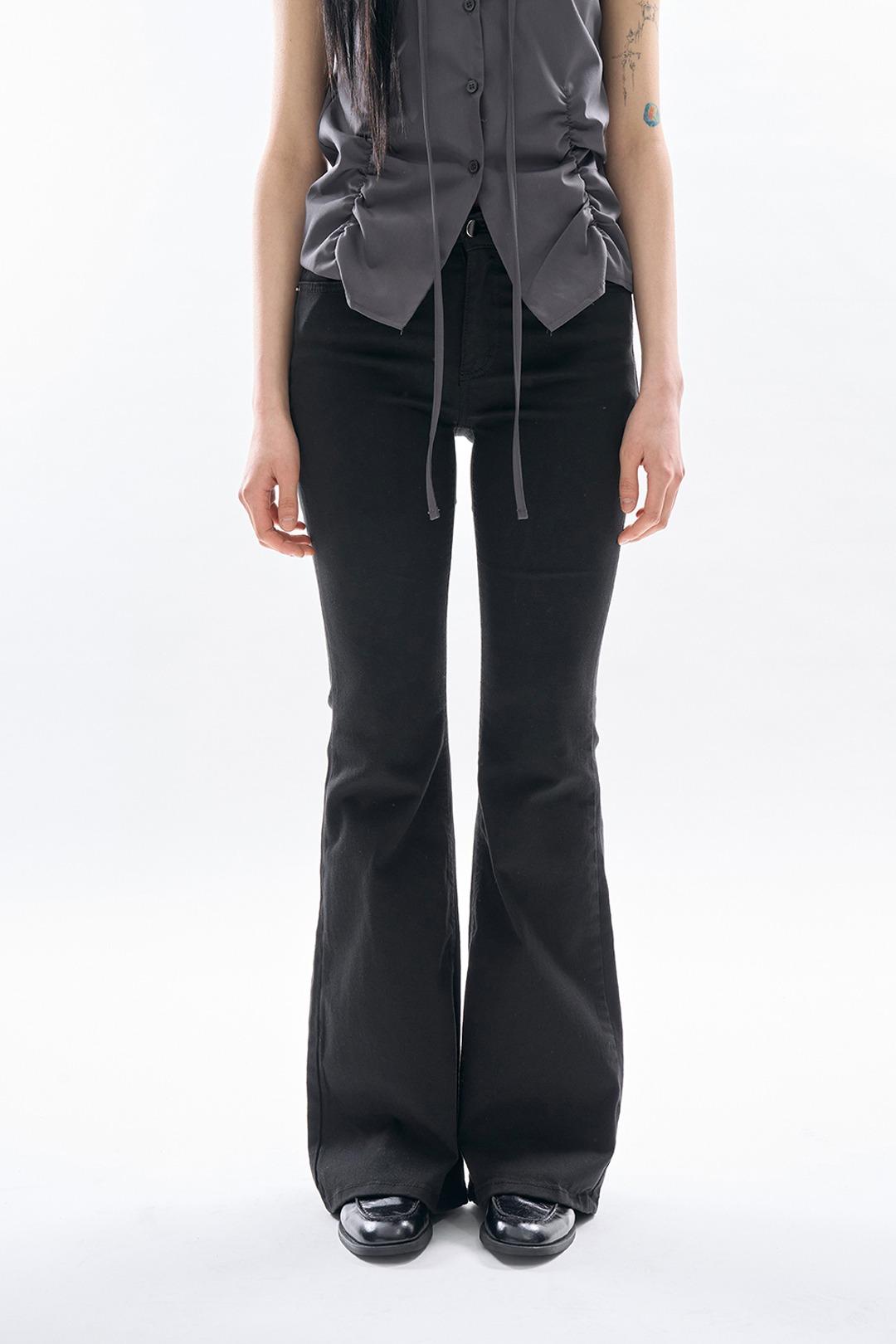 이스카 스터드 부츠컷 팬츠