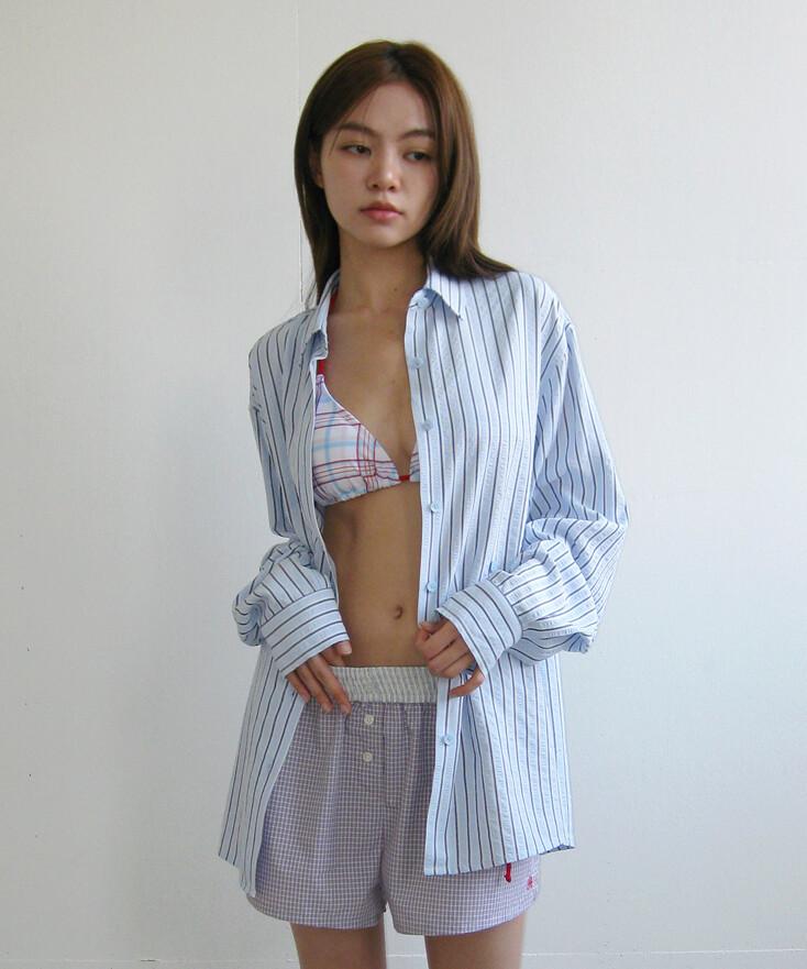 스트라이프 사이드 버튼 셔츠_블루