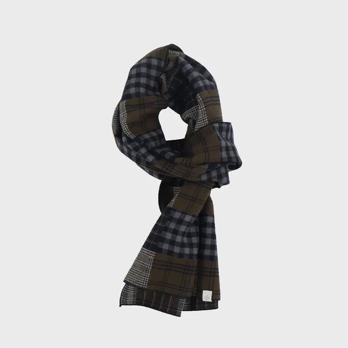 Patchwork Muffler (Navy)