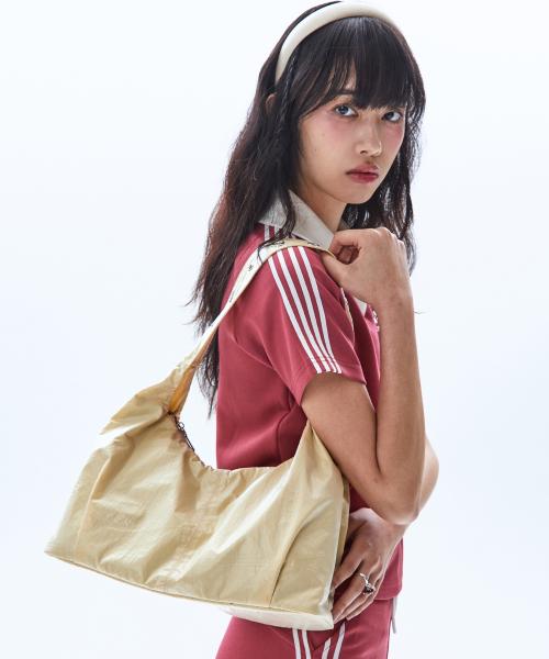 아일렛 글로시 스몰 숄더백_옐로우