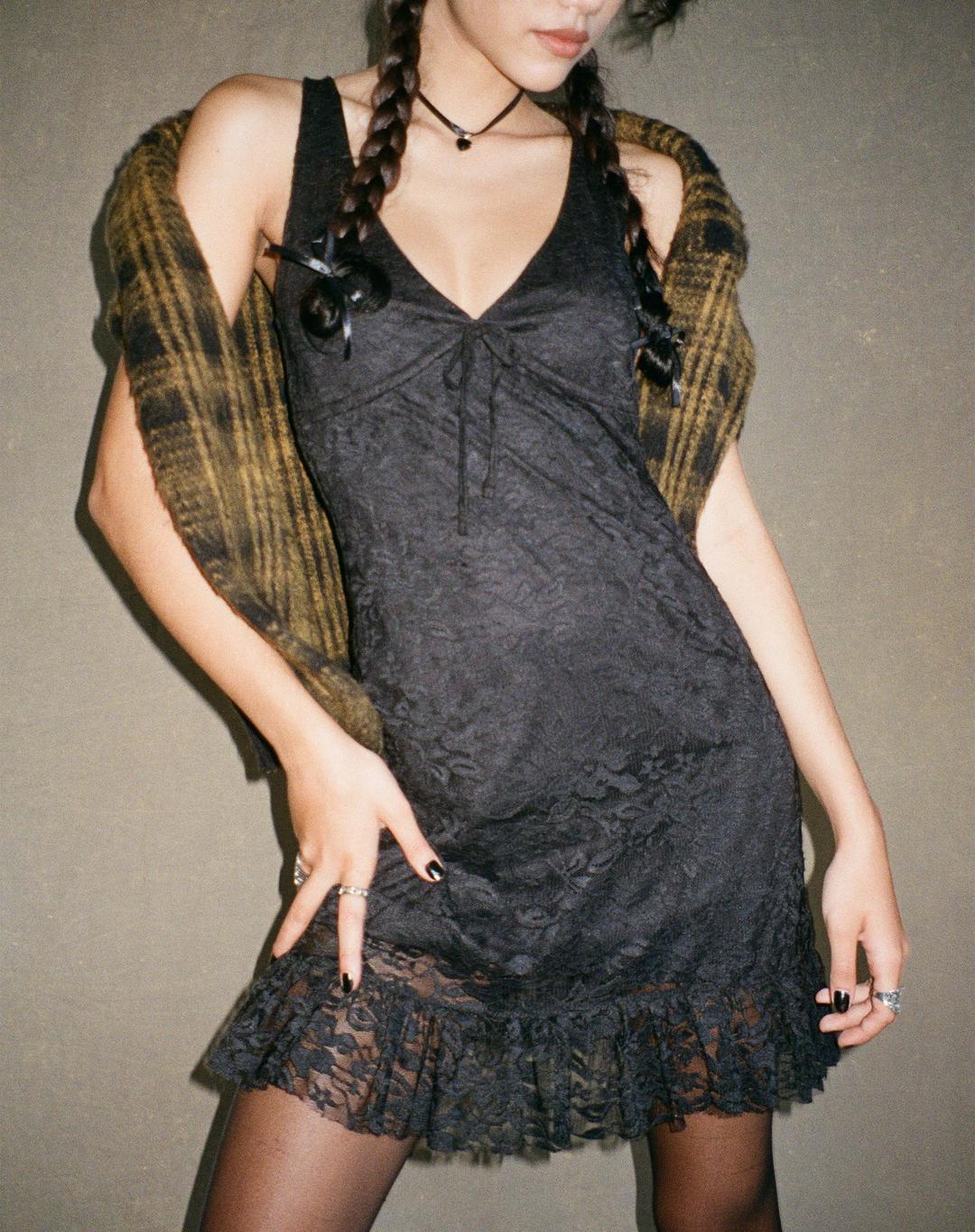 Sandila Mini Dress in Lace Black - XXS