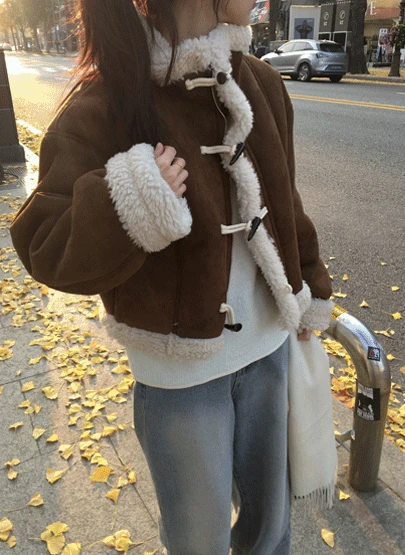 토글 베어 무스탕 자켓 2color