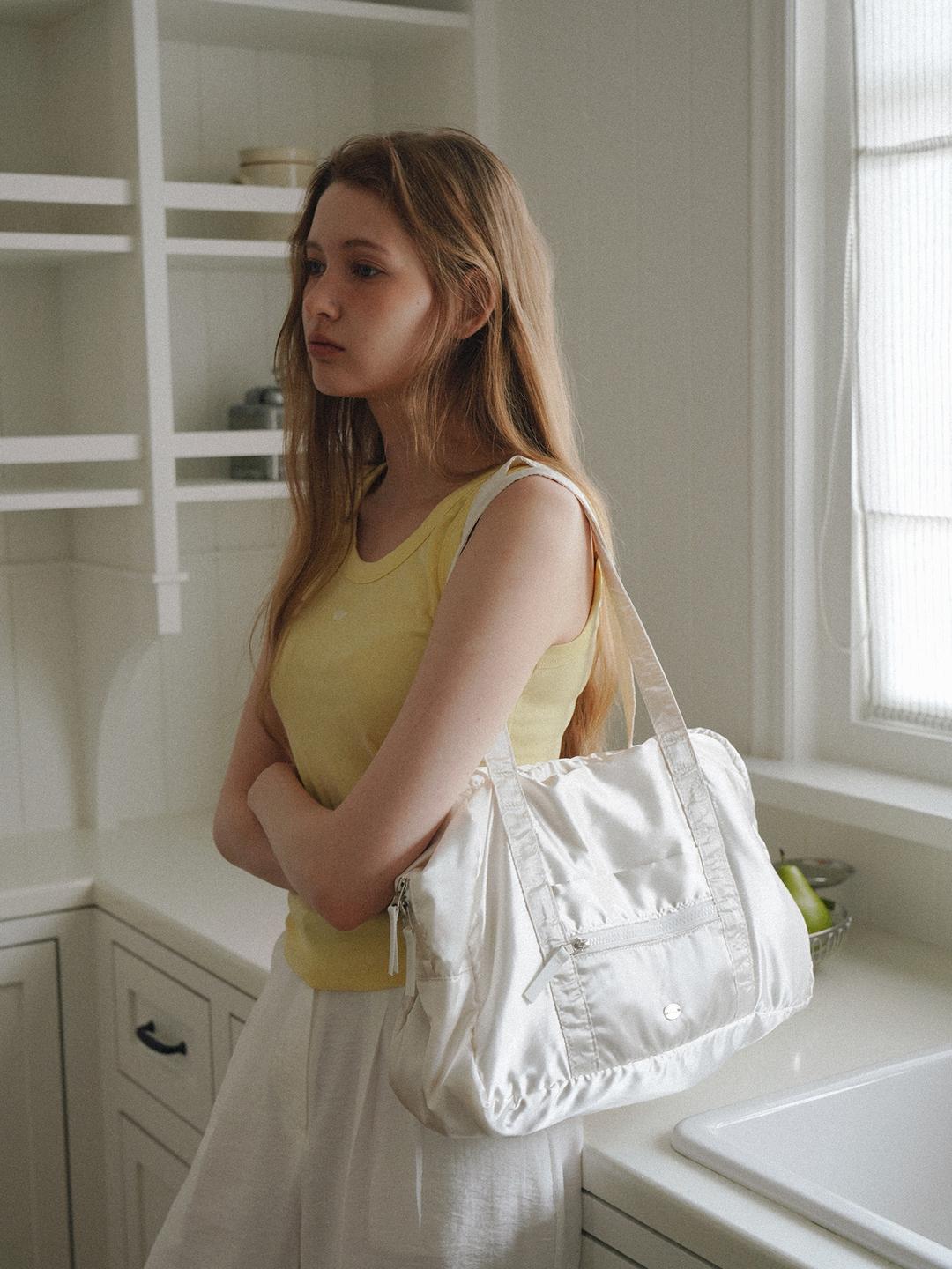 Shine Duffel Bag - Cream