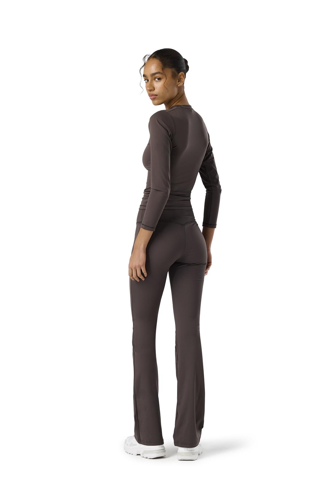 Active Yoga Pants in Moose - XS