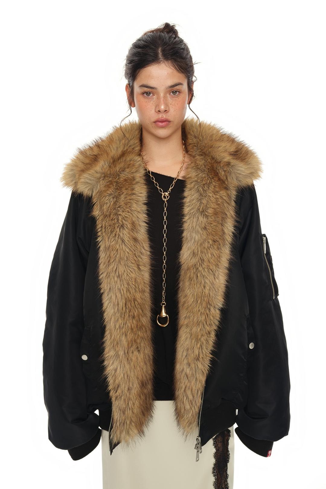 FAUX FUR BOMBER JACKET (BLACK)