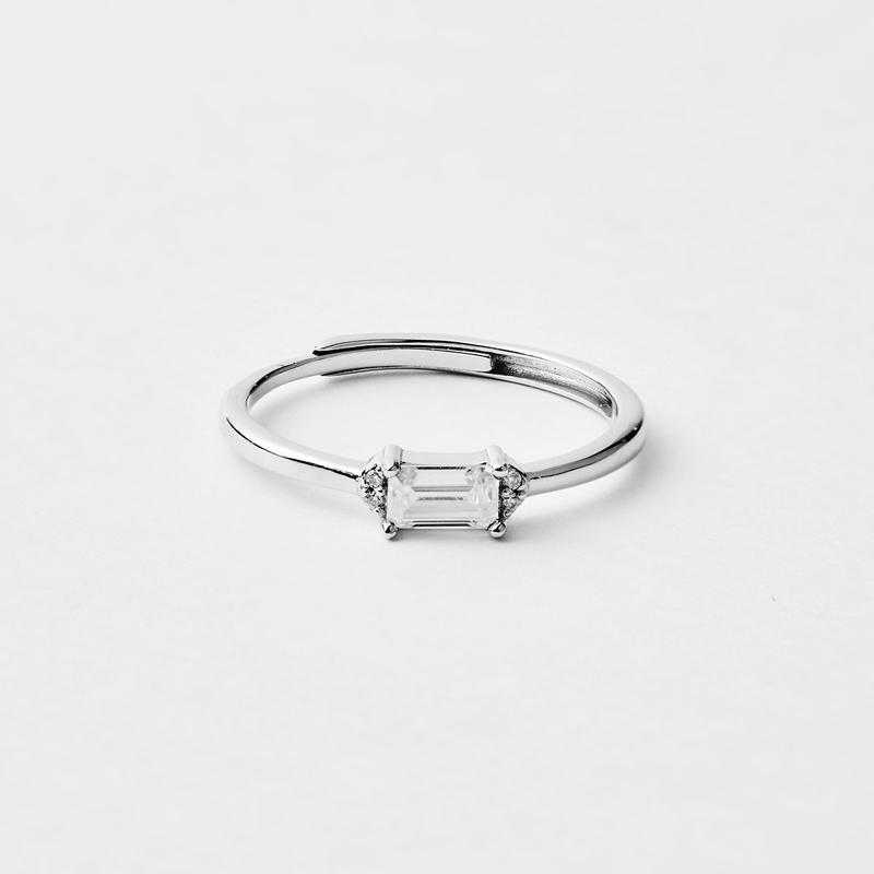 모이사나이트 5부 에메랄드컷 링