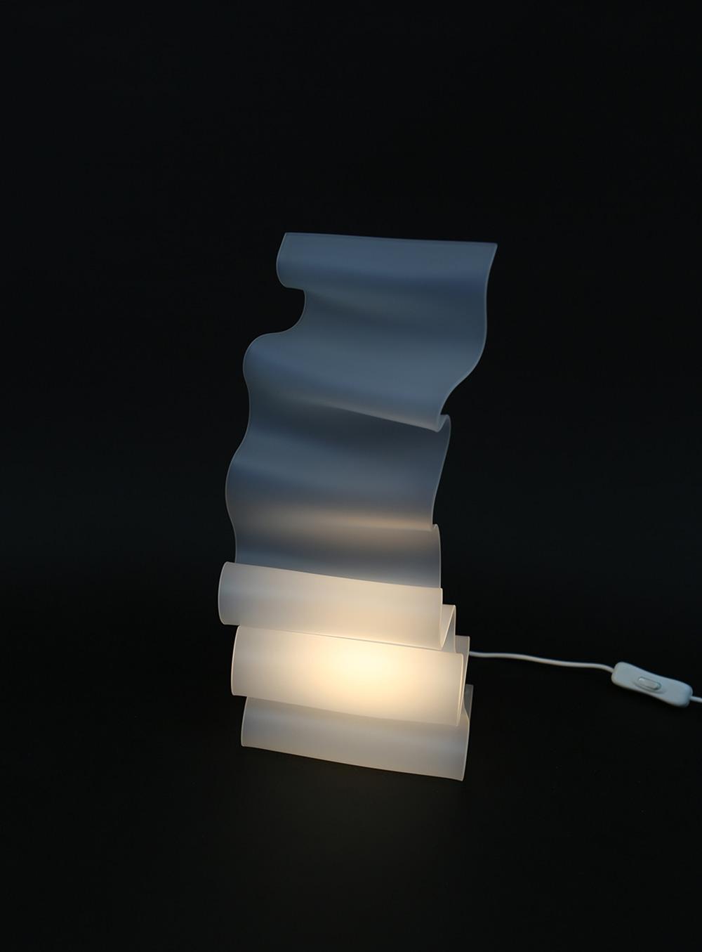 BLANKWIND COOL LAMP