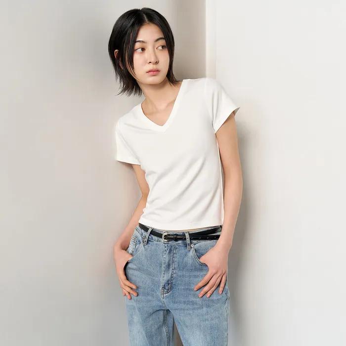 WOMAN 슬림 브이넥 반팔티 [WHITE] / WBE2L01513