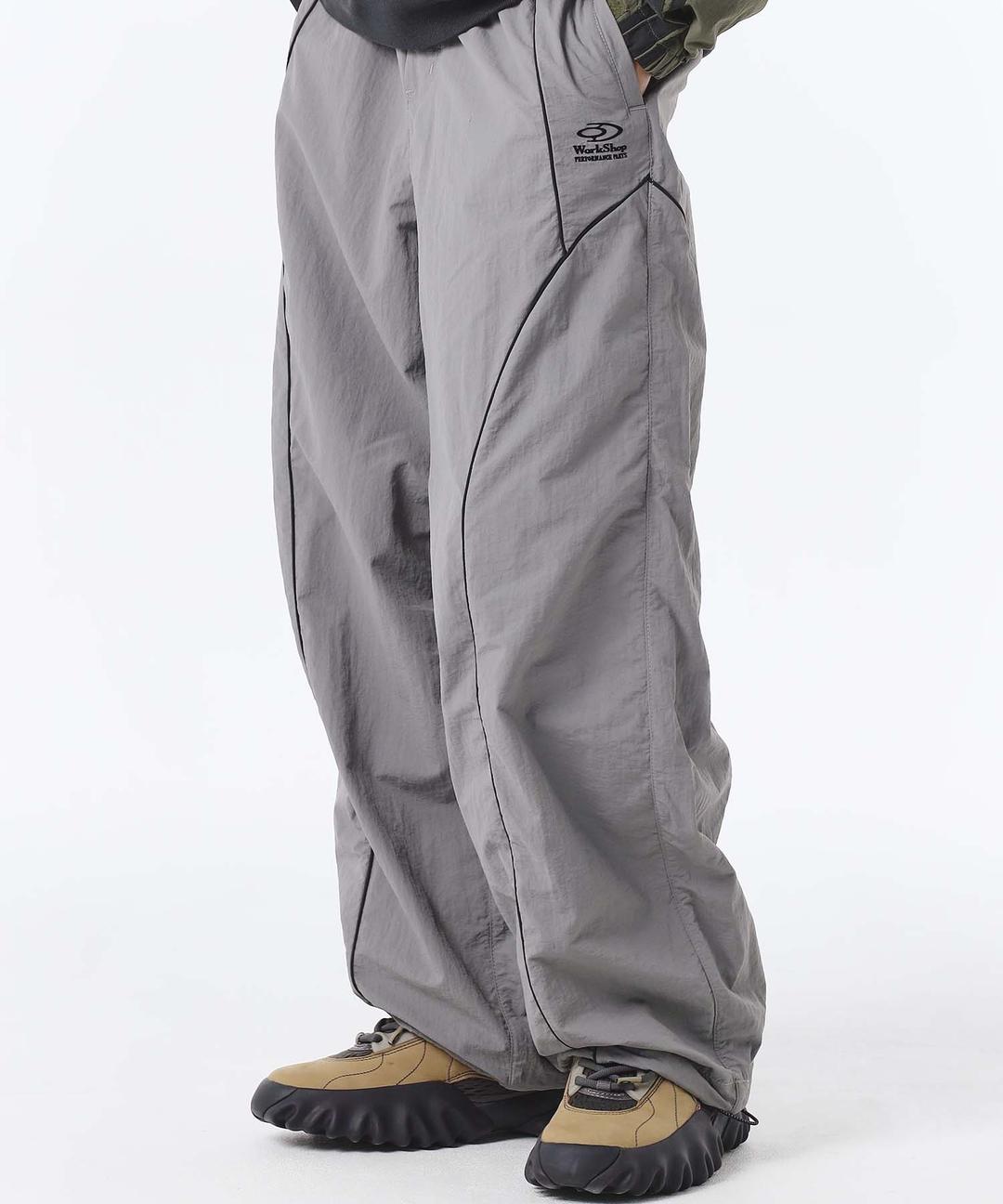 나일론 커브드 파이핑 라인 팬츠 그레이