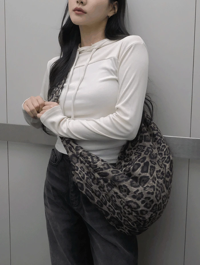 3way 루즈핏 스웨이드 레오파드 숄더백