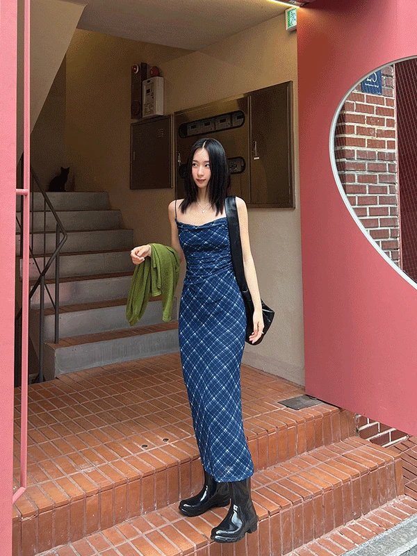 Shirring check dress