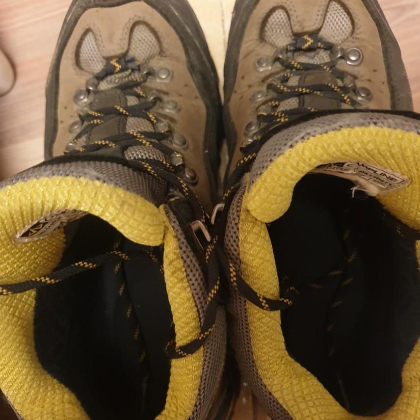 캠프라인 고어텍스등산화265