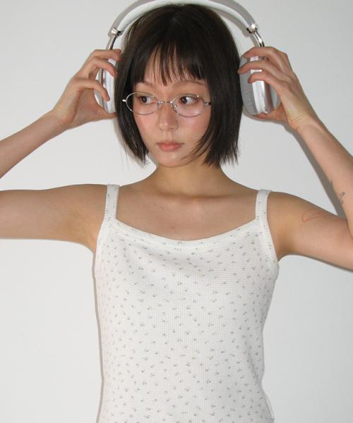 WALFFLE FLORAL SLEEVELESS WHITE