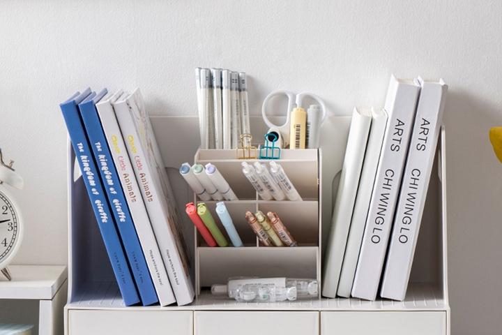 3칸 서랍 책상 책꽂이 연필꽂이 사무실 책상정리 데스크테리어