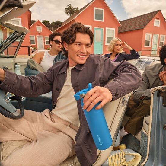 [STANLEY] 아이스플로우 에어로라이트 플립스트로2.0 텀블러 710ml