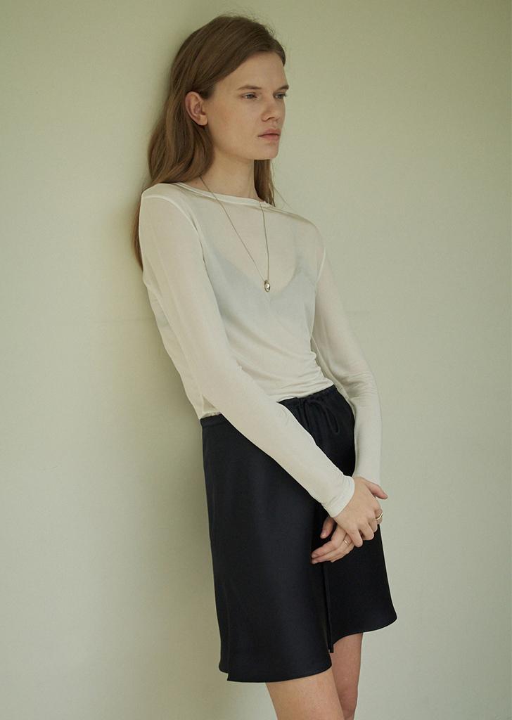 Soft satin mini skirt / Dark navy