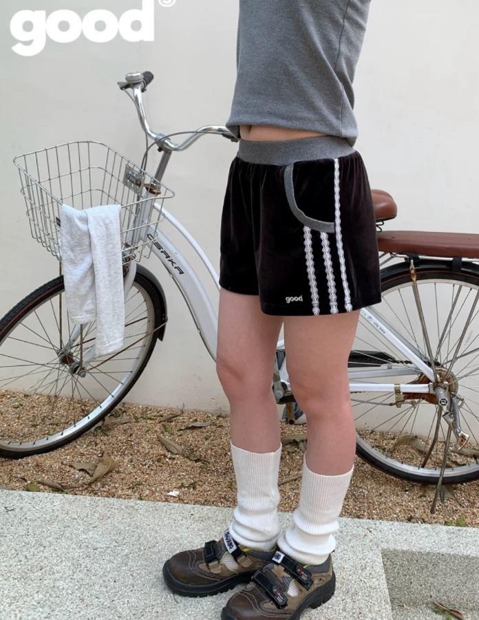 MeihaoStore 블로켓 레이스 스트라이프 숏 팬츠 (블랙)