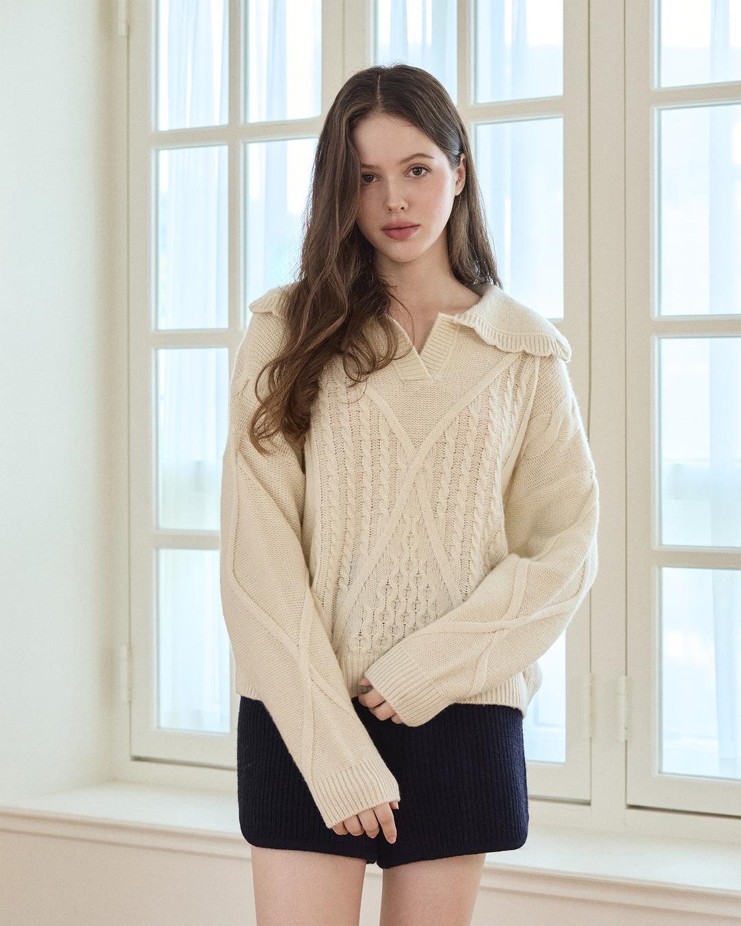 드랍숄더 케이블 니트 - 아이보리