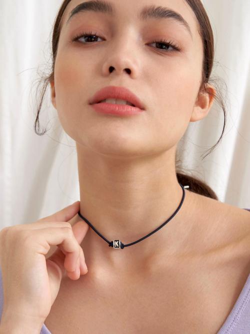 navy choker