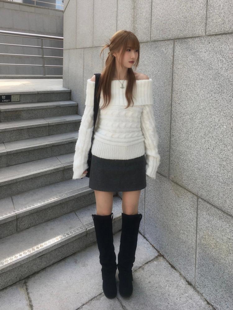 스쿱 오프숄더 nt (one color)