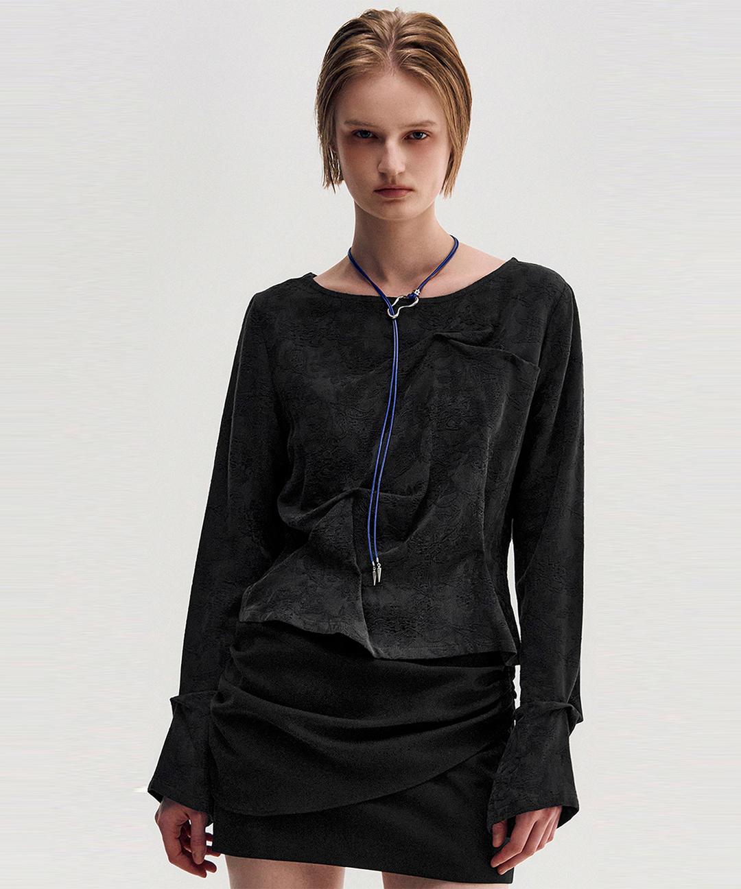 [09/10(수) 예약배송] Pinched Long Sleeve Top _ BLACK