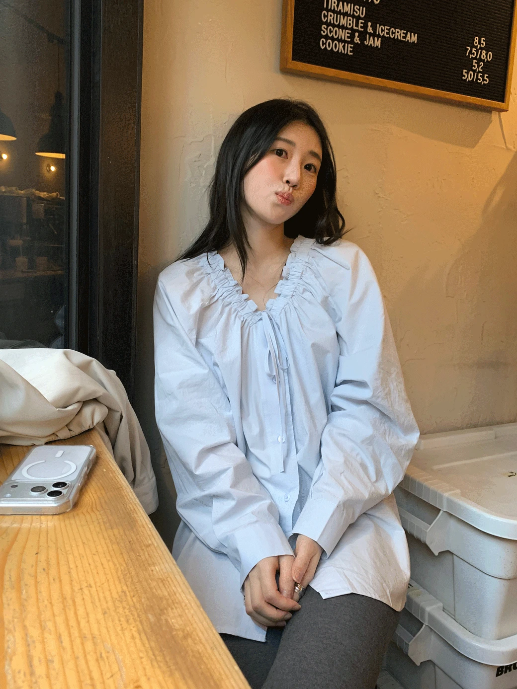 DE. Brise Deep V Strap Blouse