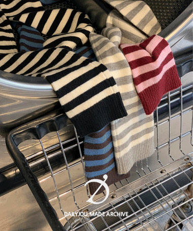 데일리쥬 [MADE] 프리츠 워셔블 스트라이프 니트 머플러