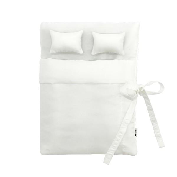 PUFFY BED BOOK (white)