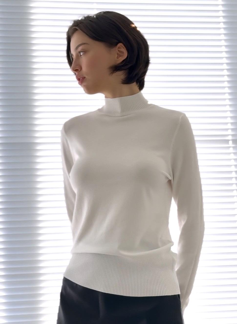 pino deux cashmere bleneded half turtle (ivory)