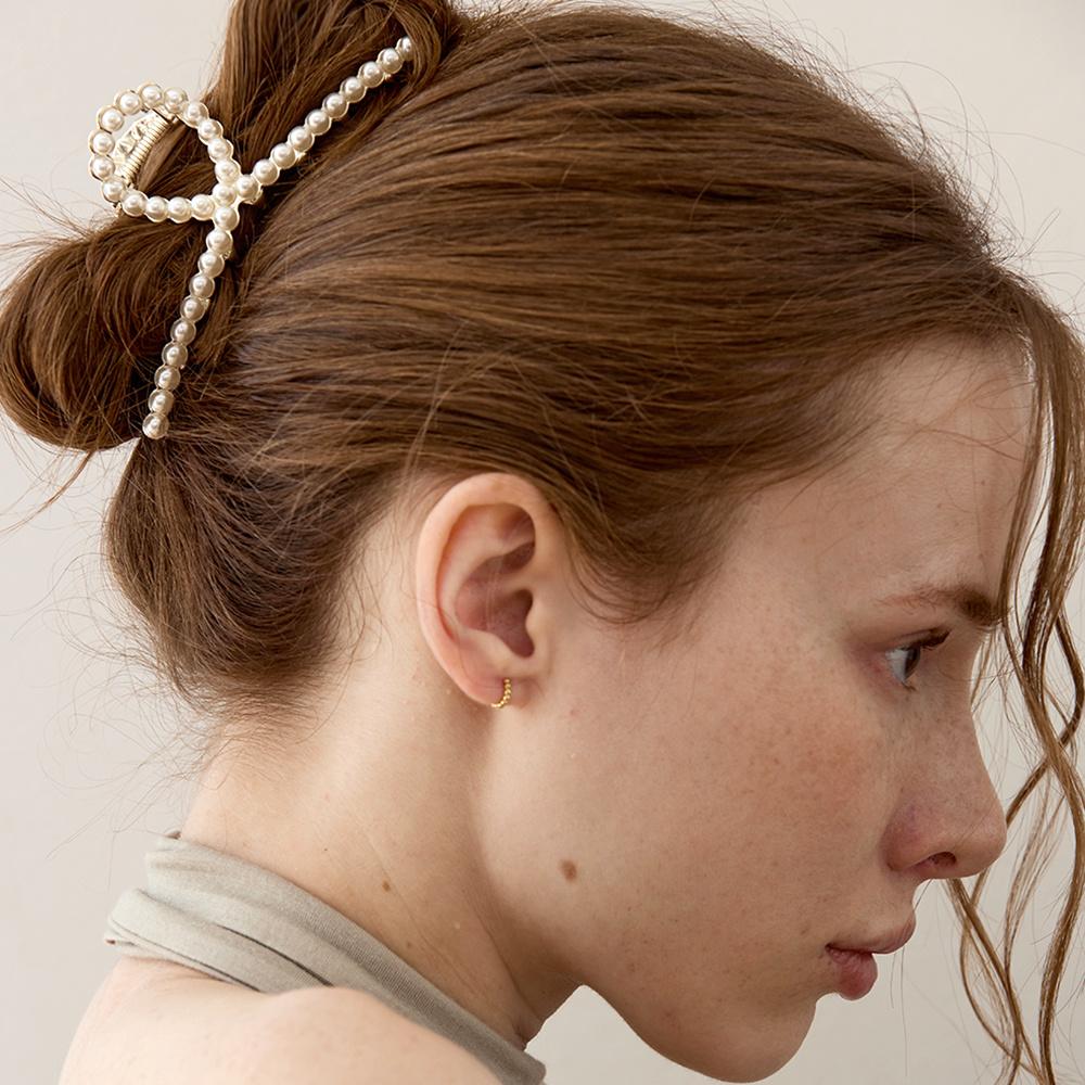 [29CM 단독] Pearl twist hair claw clip, Ines