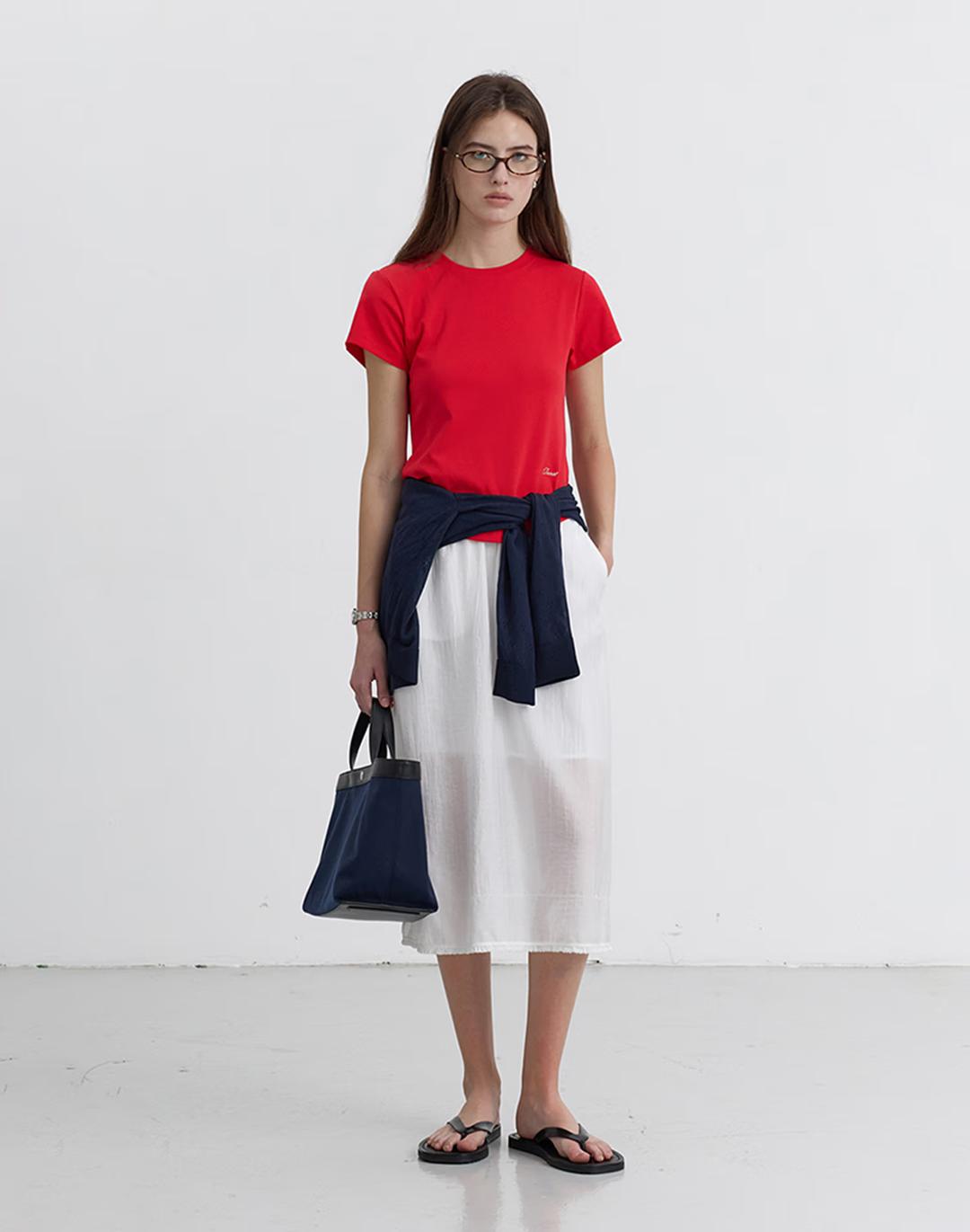 CURVED HEM SLIM-FIT TOP RED_UDTS5B225R2