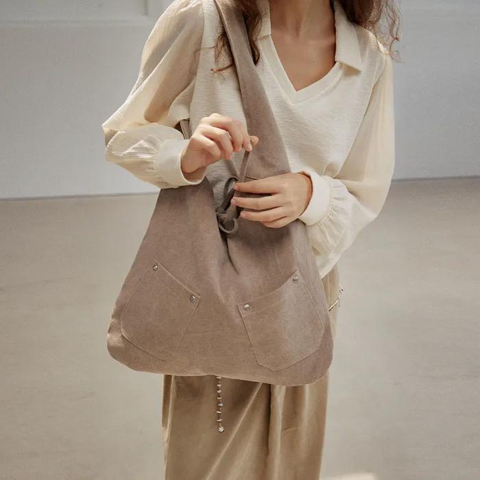 POCKET STUD BAG [ BROWN ]