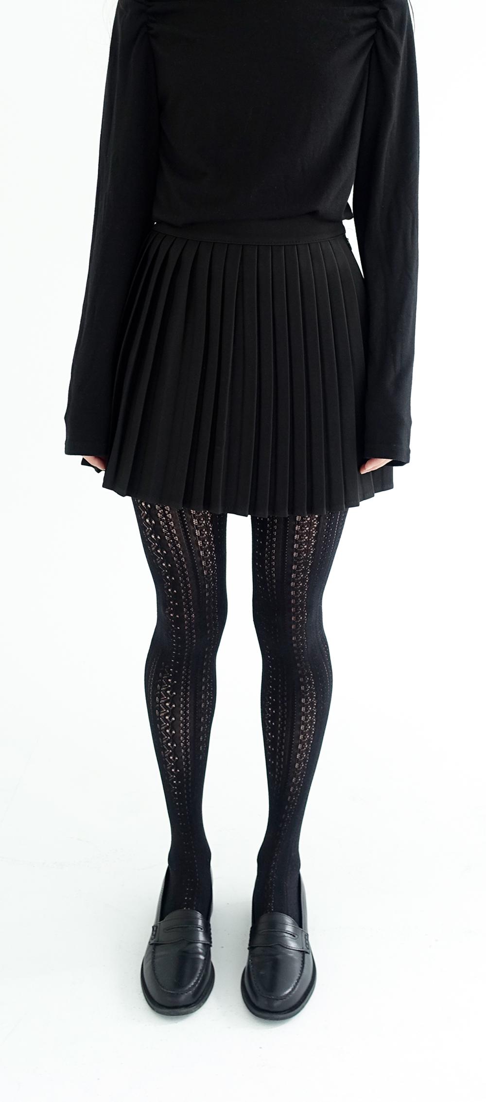 punching lace stocking