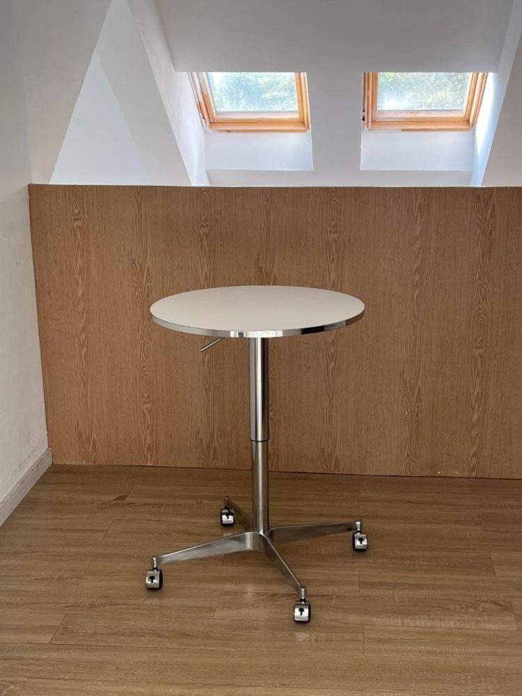 헤이유드 실버 엣지 테이블 이동식 사이드테이블 높이조절 임스 카페 테이블