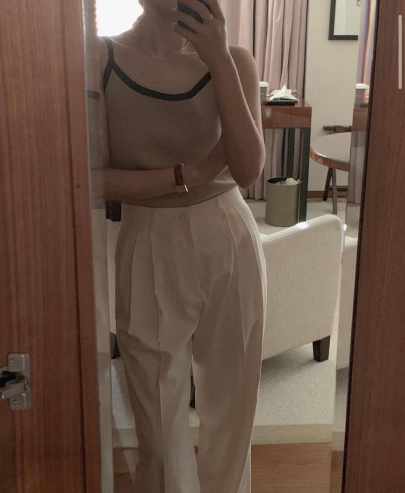 당일/ 모니크 세인트 골지 슬리브리스 배색 나시 민소매