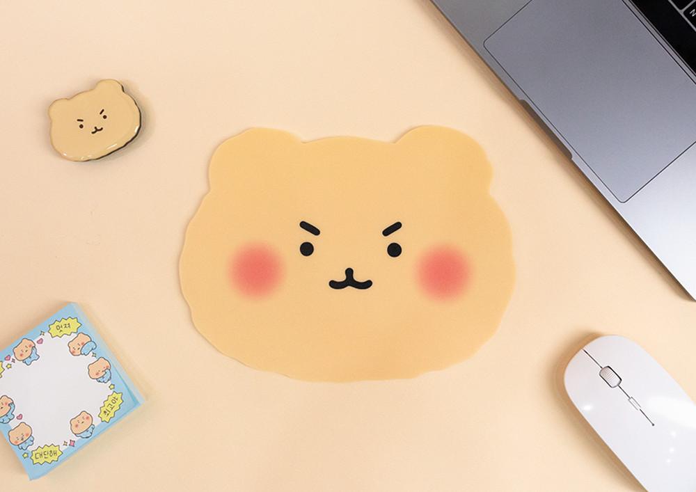 망그러진 곰 귀여운 캐릭터 자유형 휴대용 마우스패드