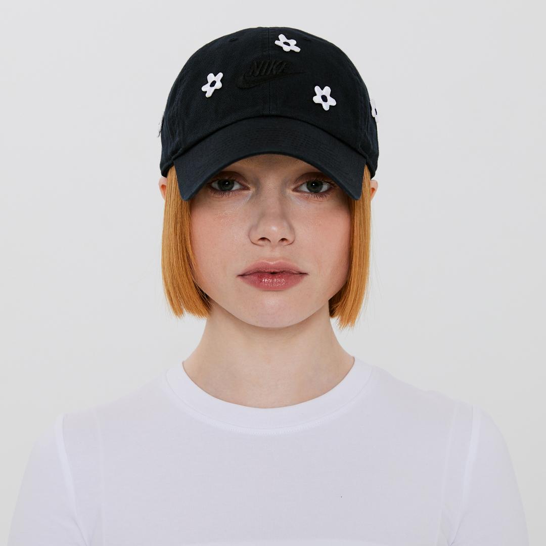 [NIKE] flower emb black logo cap